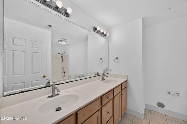 2312 Wrightsville Avenue Apt 118, Wilmington, NC 28403