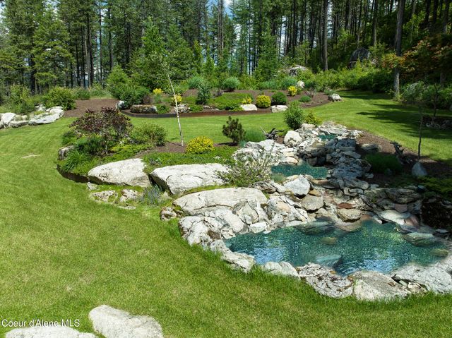 172 Elk Hills RD, Sandpoint, ID 83864