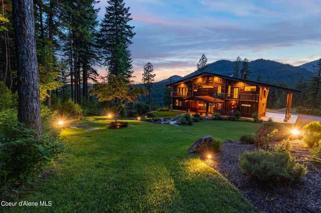172 Elk Hills RD, Sandpoint, ID 83864