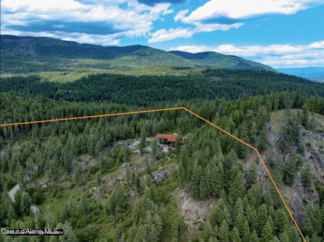 172 Elk Hills RD, Sandpoint, ID 83864