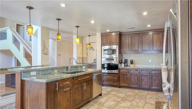 3704 North Campbell Road, Las Vegas, NV 89129