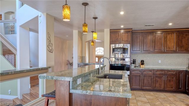 3704 North Campbell Road, Las Vegas, NV 89129