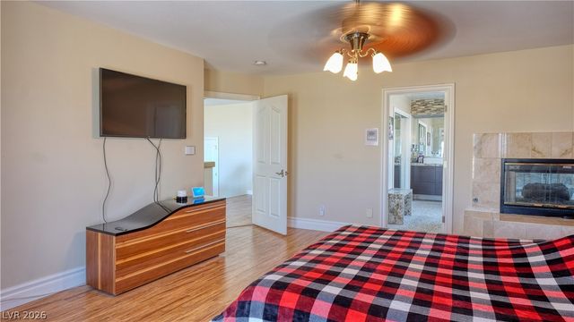 3704 North Campbell Road, Las Vegas, NV 89129