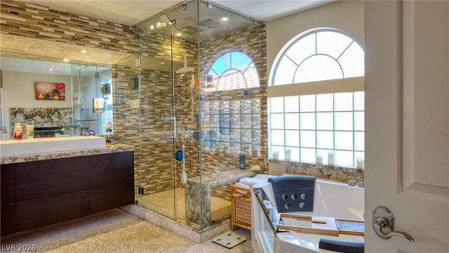 3704 North Campbell Road, Las Vegas, NV 89129