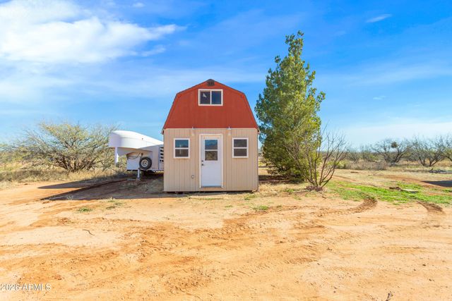 9292 E CHANDLER Lane, Hereford, AZ 85615