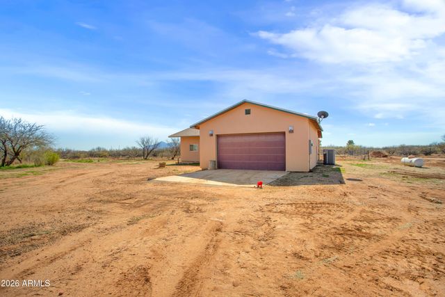 9292 E CHANDLER Lane, Hereford, AZ 85615