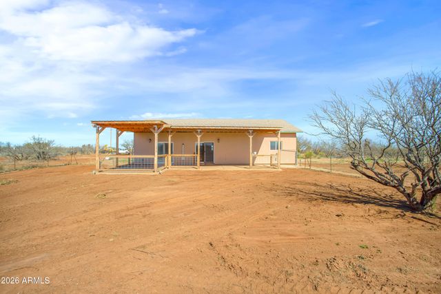 9292 E CHANDLER Lane, Hereford, AZ 85615
