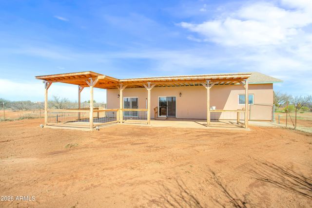 9292 E CHANDLER Lane, Hereford, AZ 85615