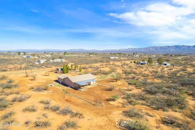 9292 E CHANDLER Lane, Hereford, AZ 85615