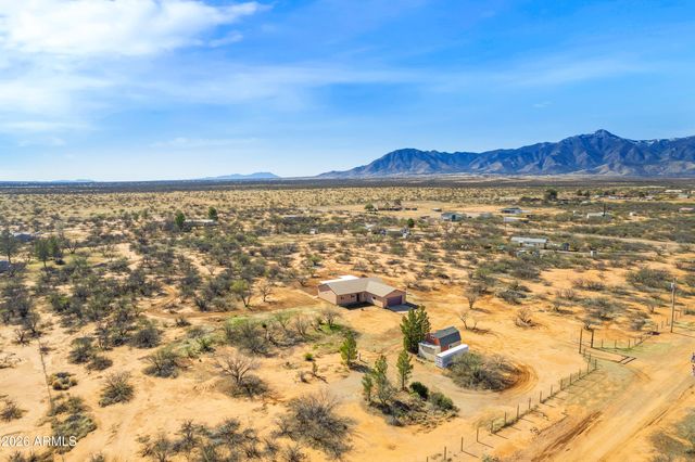 9292 E CHANDLER Lane, Hereford, AZ 85615