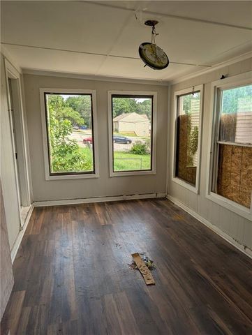 222 NE 43rd Street, Kansas City, MO 64116