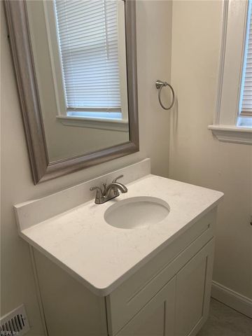 421 Sycamore RD, Portsmouth, VA 23707