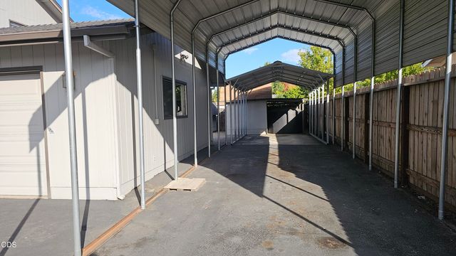 1905 SW Colorado Lane, Grants Pass, OR 97527