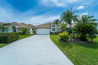 12902 Touchstone Place, Palm Beach Gardens, FL 33418