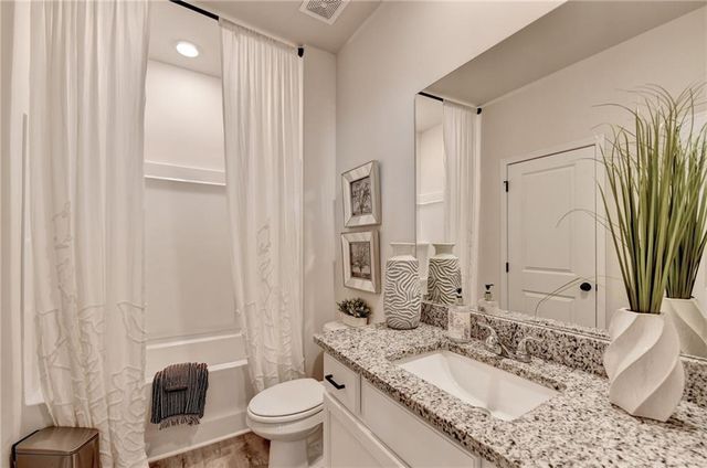 735 Rodeo Drive, Auburn, GA 30011