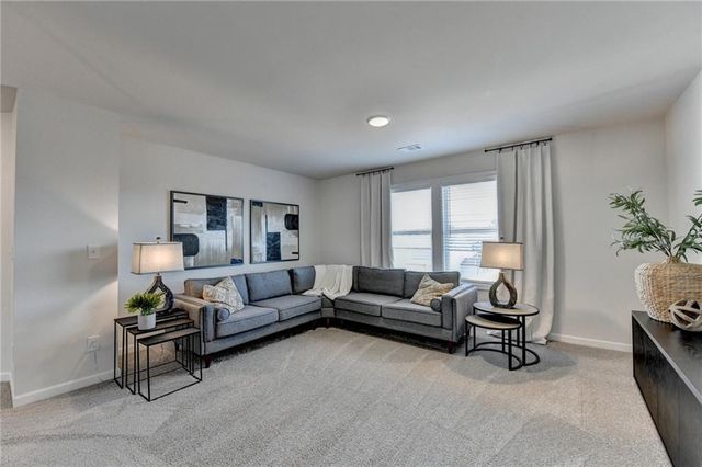735 Rodeo Drive, Auburn, GA 30011