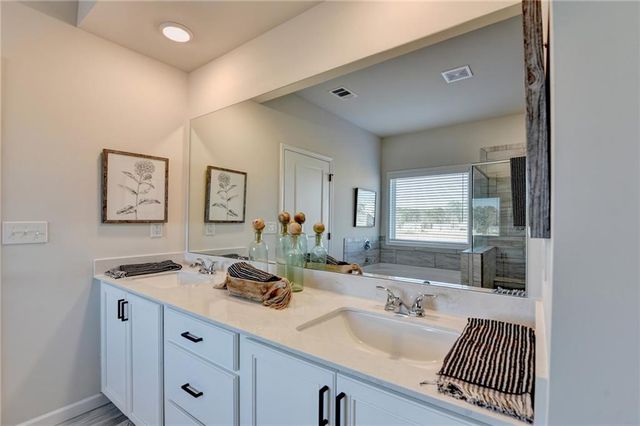735 Rodeo Drive, Auburn, GA 30011