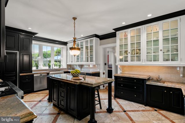 624 MORRIS AVE, Bryn Mawr, PA 19010