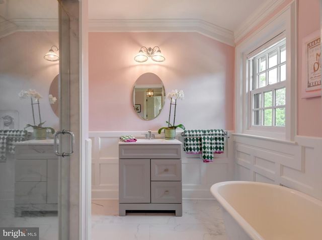 624 MORRIS AVE, Bryn Mawr, PA 19010