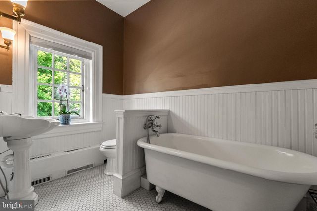 624 MORRIS AVE, Bryn Mawr, PA 19010