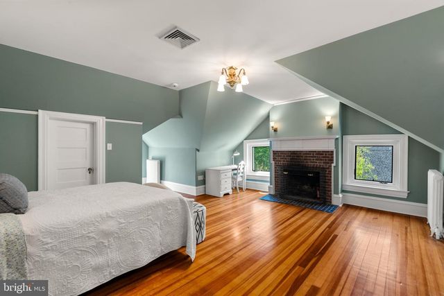 624 MORRIS AVE, Bryn Mawr, PA 19010