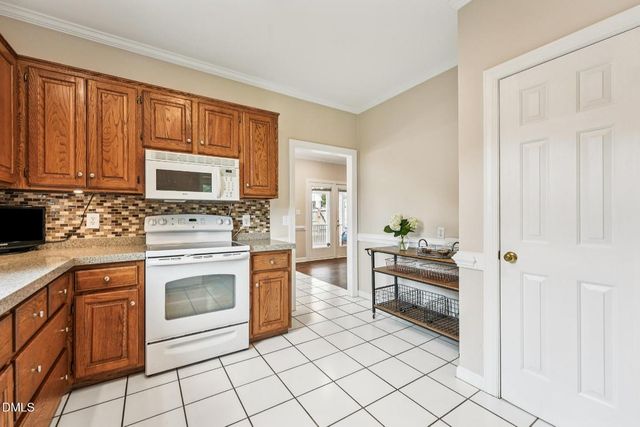 413 Palace Green, Cary, NC 27518