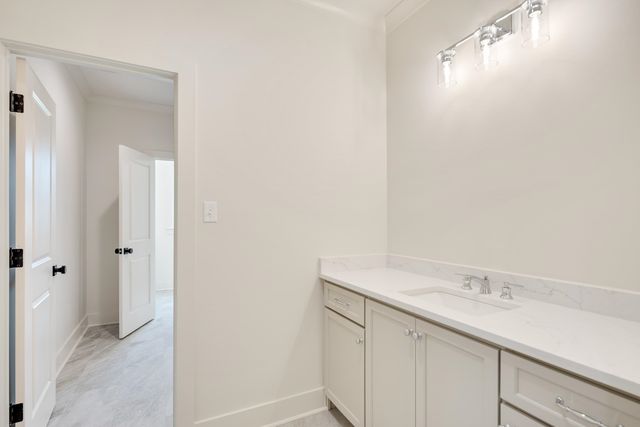 9115 CHEATHAM LN, Germantown, TN 38138