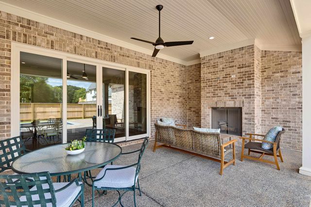9115 CHEATHAM LN, Germantown, TN 38138