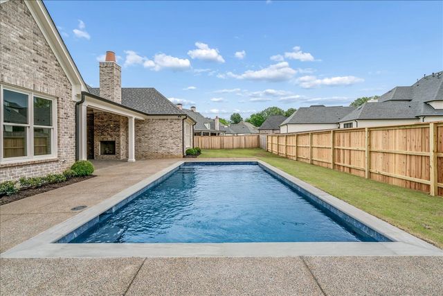 9115 CHEATHAM LN, Germantown, TN 38138