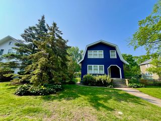 1520 Washington Street, Evanston, IL 60202
