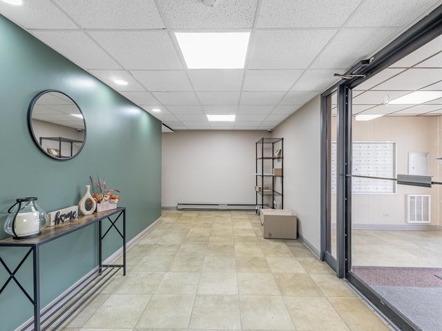 850 Des Plaines Avenue 207, Forest Park, IL 60130