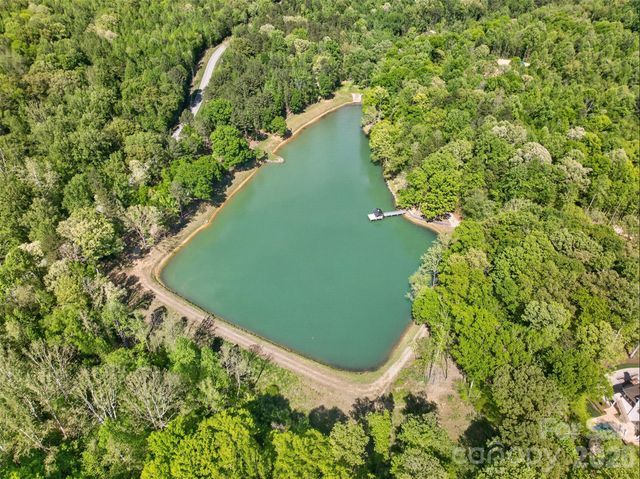 2A Ventosa Drive, Denver, NC 28037