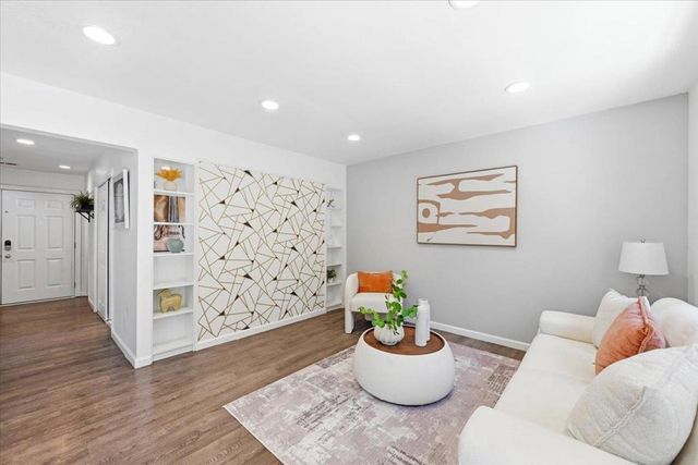 1324 Star Bush Lane, San Jose, CA 95118