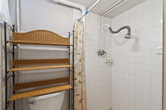 2700 Vernon Avenue S, Saint Louis Park, MN 55416