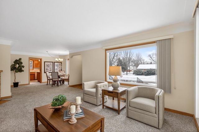2700 Vernon Avenue S, Saint Louis Park, MN 55416