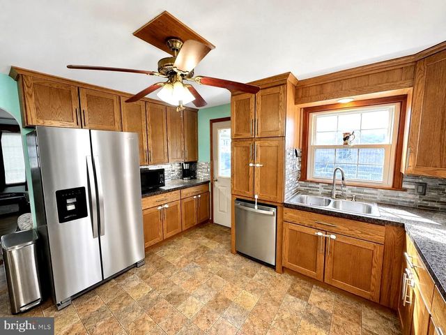 487 PROSPECT RD, Manheim, PA 17545