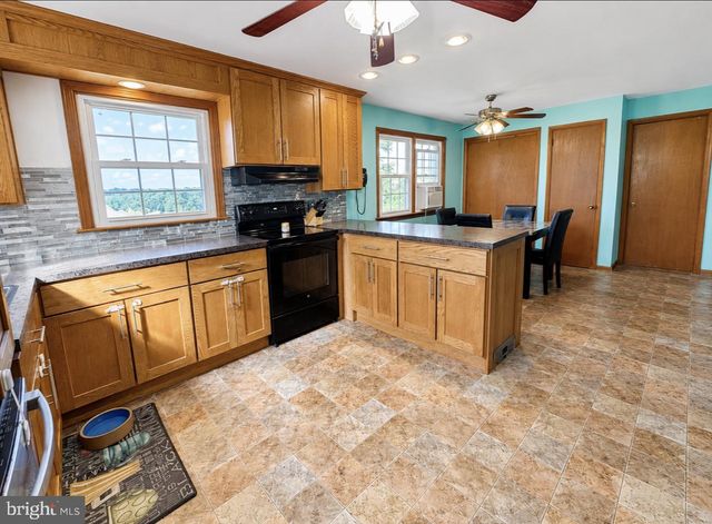 487 PROSPECT RD, Manheim, PA 17545