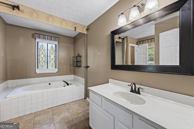 4055 Egypt Road SW, Snellville, GA 30039