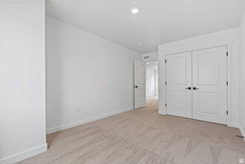 7146 OQUIRRH RANCH PKWY, Eagle Mountain, UT 84005 — photo 3