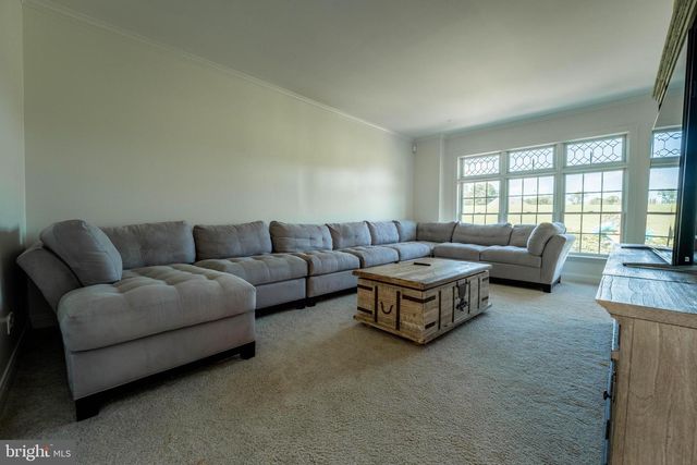 911 GOVE RD, Nazareth, PA 18064