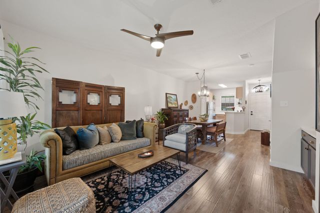 12401 Los Indios TRL 32, Austin, TX 78729