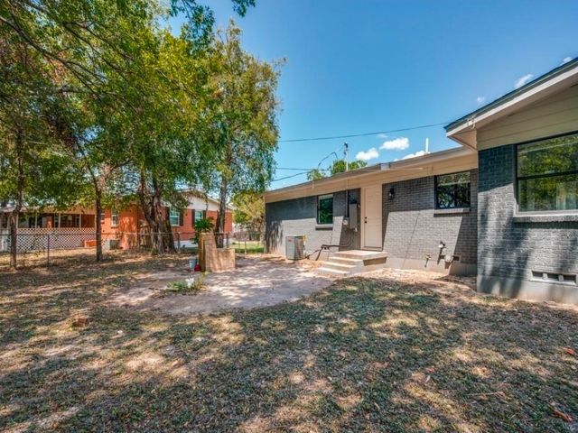 1208 Savage Drive, Fort Worth, TX 76134