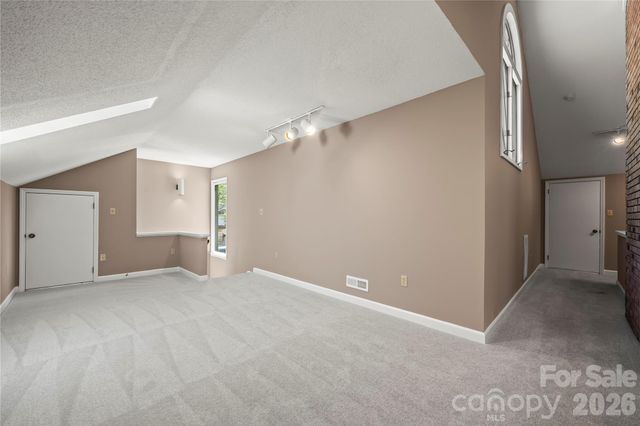 6212 Summertree Lane, Charlotte, NC 28226