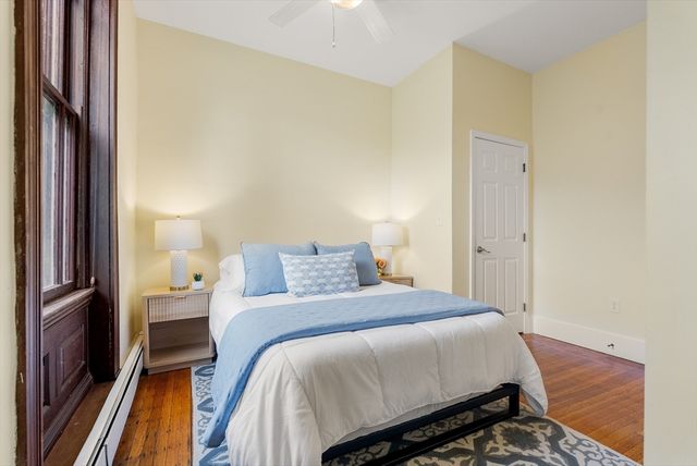 49 Grove St 2, Newton, MA 02466