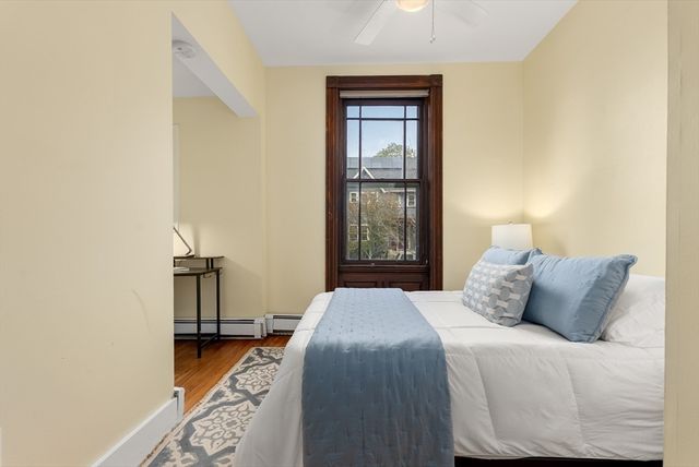 49 Grove St 2, Newton, MA 02466