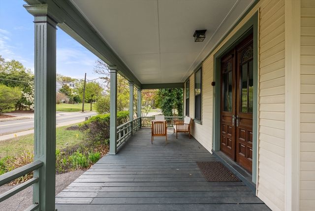 49 Grove St 2, Newton, MA 02466