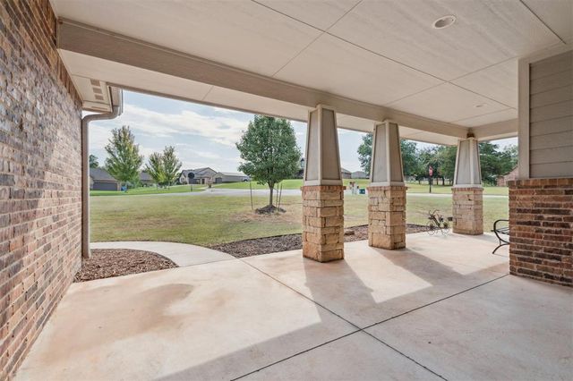 13791 Scenic View Lane, Edmond, OK 73025