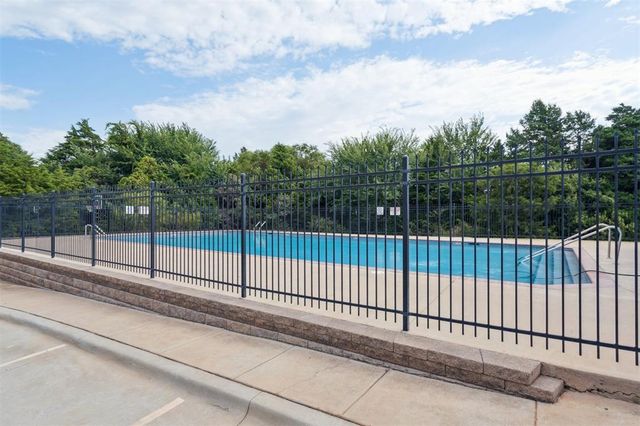 13791 Scenic View Lane, Edmond, OK 73025