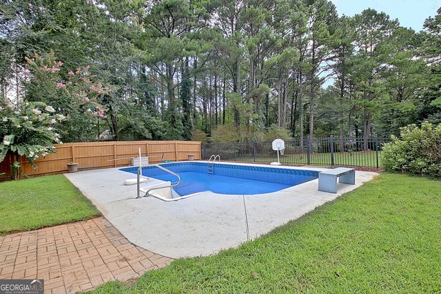 235 Manor Drive, Fayetteville, GA 30215