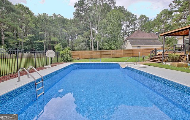 235 Manor Drive, Fayetteville, GA 30215
